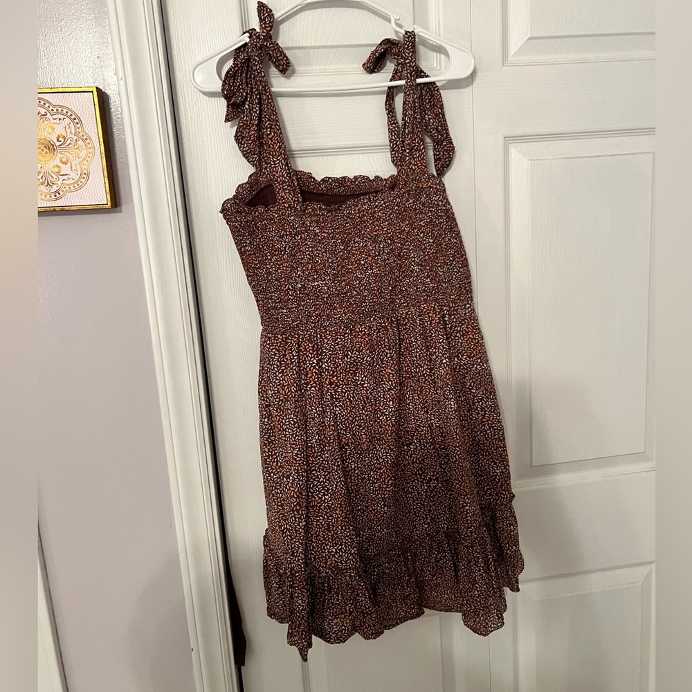 Beautiful Aerie tie dress. Rouched body